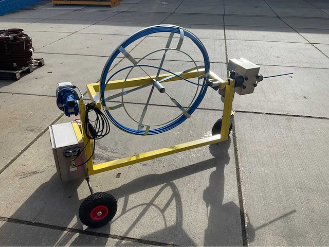 Afvoer ontstoppings machine (2x) - afbeelding 7 van  8