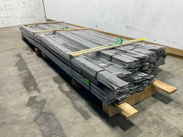 Afwerklat composiet 300x6,3x0,9 cm antraciet (145x) - afbeelding 4 van  7