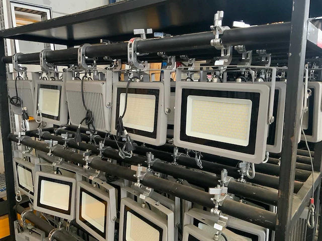 Afx floodlight 100w led armatuur (135x) - afbeelding 3 van  7