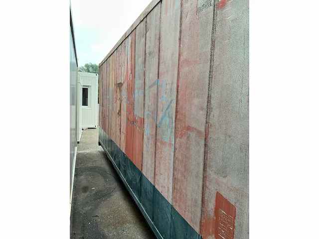 Afzet 20ft container geisoleerd - afbeelding 7 van  11