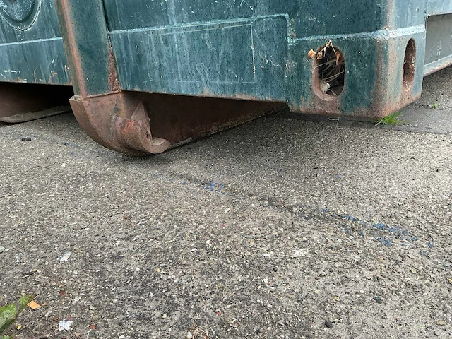 Afzet 20ft container geisoleerd - afbeelding 9 van  11