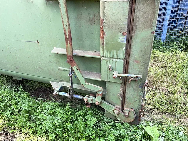 Afzet afvalcontainer ‘haakarm’ - afbeelding 6 van  9