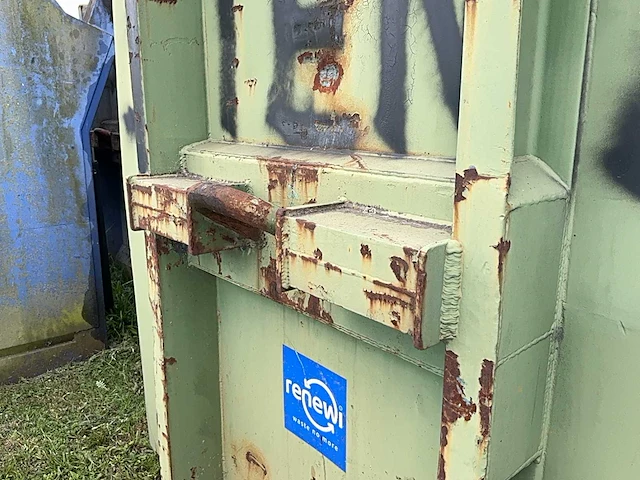Afzet afvalcontainer ‘haakarm’ - afbeelding 8 van  9
