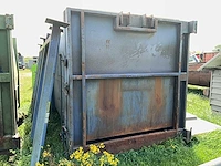 Afzet afvalcontainer ‘haakarm’ - afbeelding 3 van  8