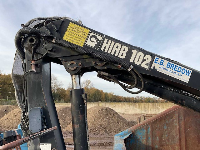 Afzet afvalcontainer met laadkraan - afbeelding 9 van  20