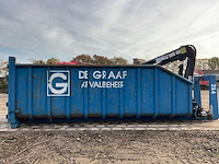 Afzet afvalcontainer met laadkraan - afbeelding 17 van  20