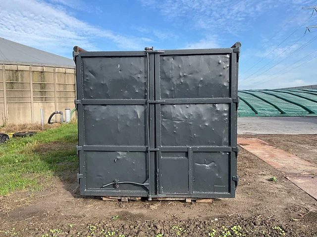 Afzet afvalcontainer met laadkraan - afbeelding 15 van  18