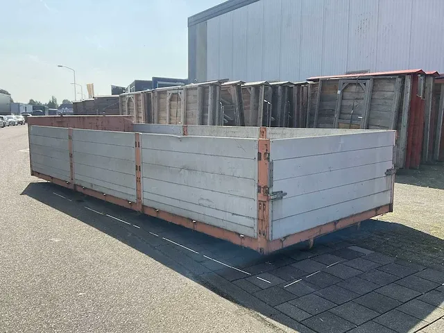 Afzet afvalcontainer - afbeelding 2 van  7