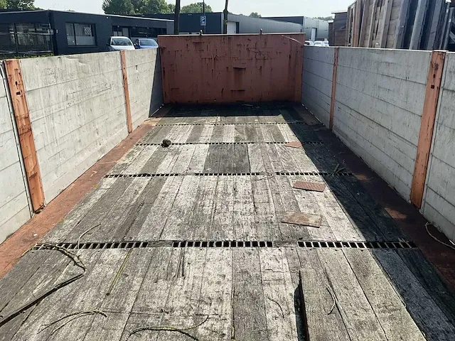 Afzet afvalcontainer - afbeelding 3 van  7