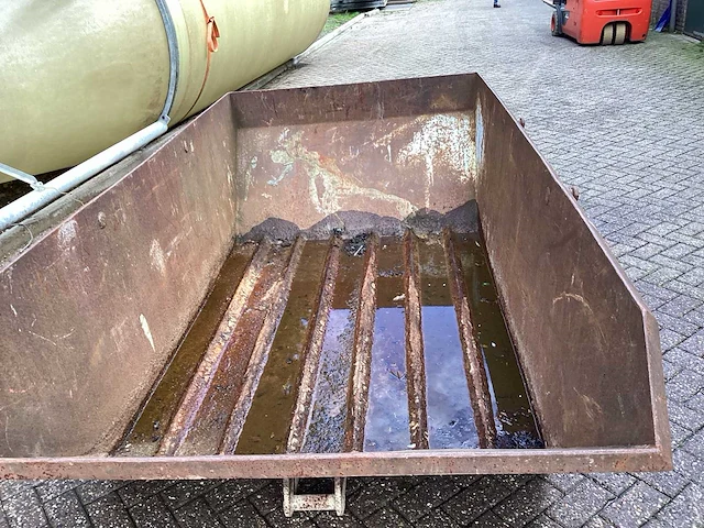 Afzet afvalcontainer - afbeelding 8 van  8