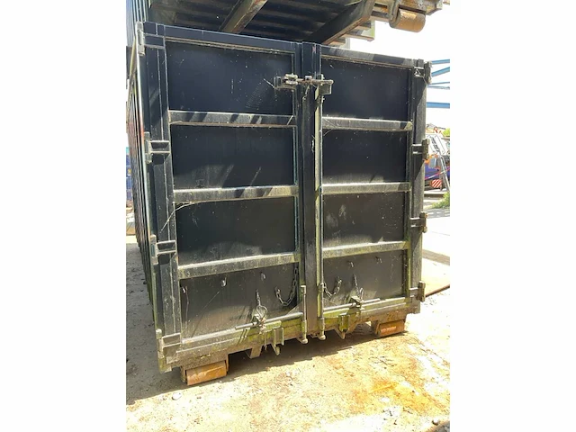 Afzet afvalcontainer - afbeelding 5 van  5