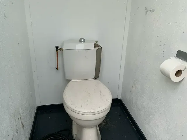 Afzet kantineunit met toilet - afbeelding 9 van  12