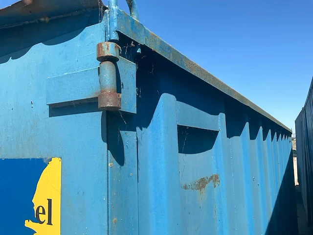 Afzet materiaal / opslagcontainer kabel en haakarm - afbeelding 15 van  16