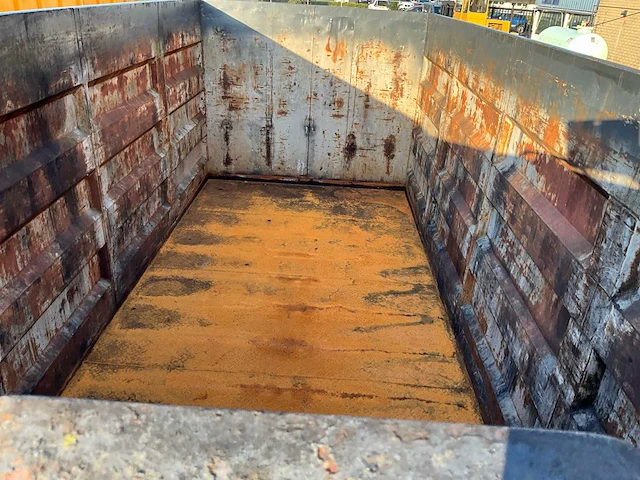 Afzetafvalcontainer - afbeelding 7 van  7