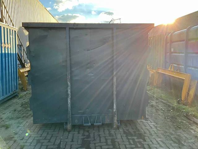 Afzetafvalcontainer - afbeelding 1 van  4