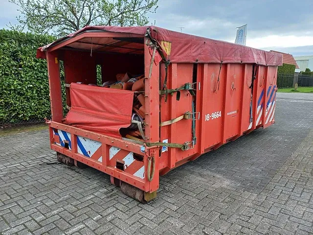 Afzetcontainer met 3km slangen - afbeelding 1 van  17