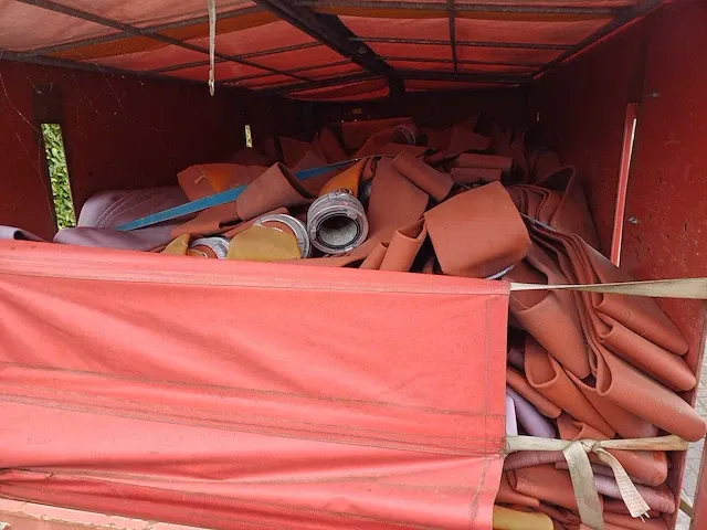 Afzetcontainer met 3km slangen - afbeelding 16 van  17
