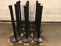 Afzetpaal (12x) zwart met treklint - afbeelding 1 van  2
