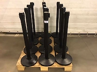 Afzetpaal (12x) zwart met treklint - afbeelding 1 van  2