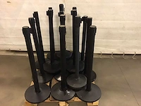 Afzetpaal (15x) zwart met treklint - afbeelding 1 van  2