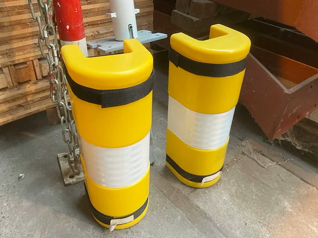 Afzetpaal en hoekbescherming (2x) - afbeelding 2 van  4