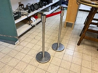 Afzetpaaltjes met lint (2x) - afbeelding 1 van  5