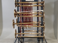 Afzetpalen en garderobe rekken