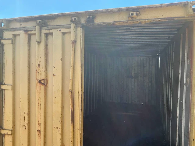 Afzetzeecontainer 20ft - afbeelding 3 van  15