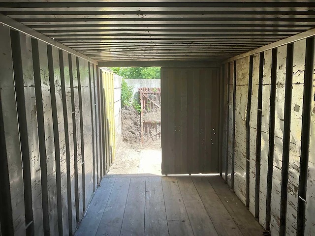 Afzetzeecontainer 20ft - afbeelding 7 van  15