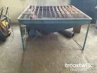 Afzuigtafel - afbeelding 1 van  4