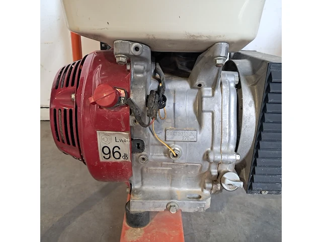 Aggregaat benzine 3,6kva 2x230v ra, europower generators, ep4100, 2015 - afbeelding 6 van  11