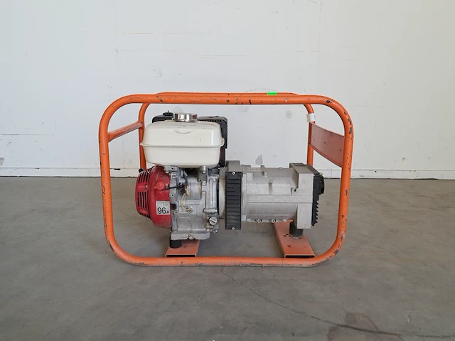 Aggregaat benzine 3,6kva 2x230v ra europower generators, ep4100, bouwjaar 2014 - afbeelding 1 van  5