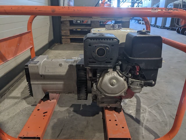 Aggregaat benzine 3,6kva 2x230v ra europower generators, ep4100, bouwjaar 2014 - afbeelding 5 van  18