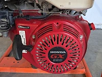 Aggregaat benzine 6,5kva 1x230v ra 1x400v, europower generators, ep6500t, 2015 - afbeelding 8 van  11