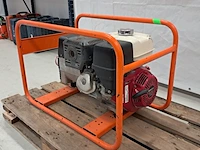 Aggregaat benzine 6,5kva 1x230v ra 1x400v europower generators, ep6500t, bouwjaar 2014 - afbeelding 3 van  7