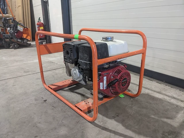 Aggregaat benzine 6,5kva 1x230v ra 1x400v europower generators, ep6500t, bouwjaar 2017 - afbeelding 19 van  22
