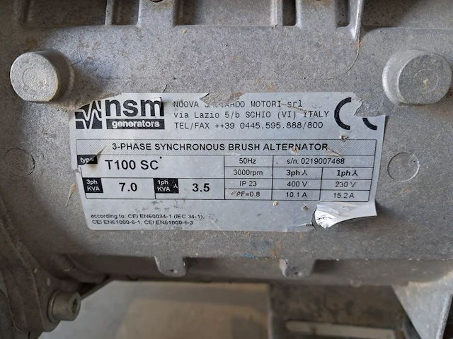 Aggregaat benzine 6,5kva 1x230v ra 1x400v pramac, es8000 thi avr, bouwjaar 2009 - afbeelding 2 van  10