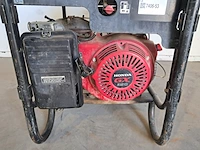 Aggregaat benzine 6,5kva 1x230v ra 1x400v pramac, es8000 thi avr, bouwjaar 2009 - afbeelding 7 van  10