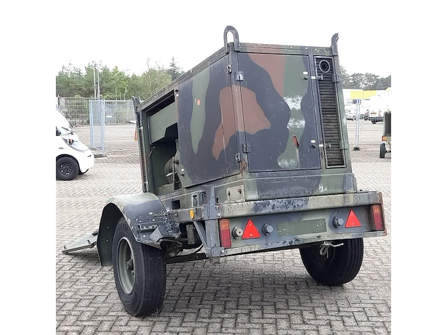 Aggregaat op aanhanger, hatz, nl18 kva - afbeelding 14 van  15