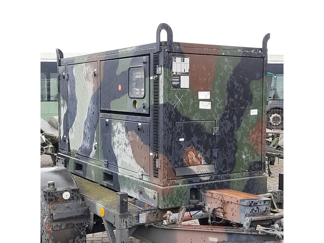 Aggregaat op aanhanger hatz - afbeelding 13 van  17