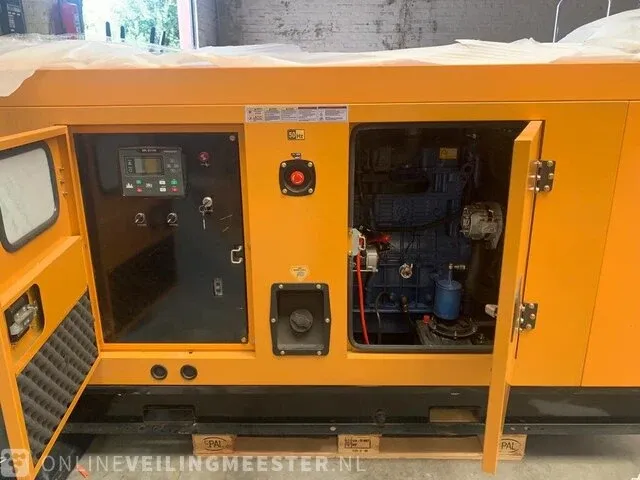 Aggregaat/diesel generator 70kva bouwjaar 2022 - afbeelding 6 van  6
