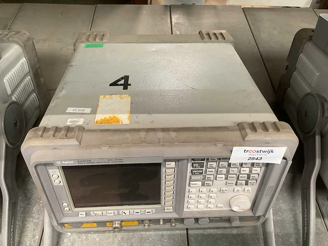 Agilent e4407b spectrum analyzer - afbeelding 4 van  6