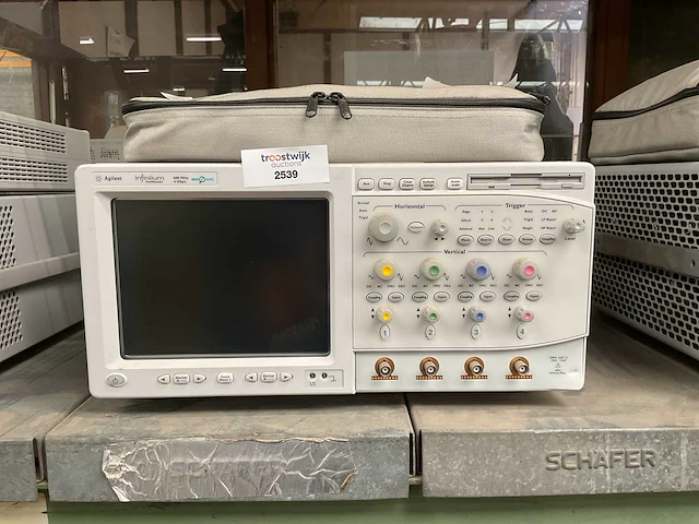 Agilent infiniium oscilloscope - afbeelding 3 van  7