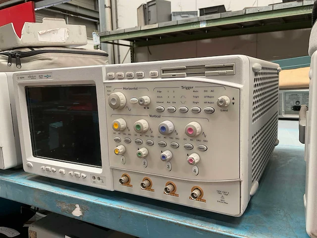 Agilent oscilloscope - afbeelding 3 van  4