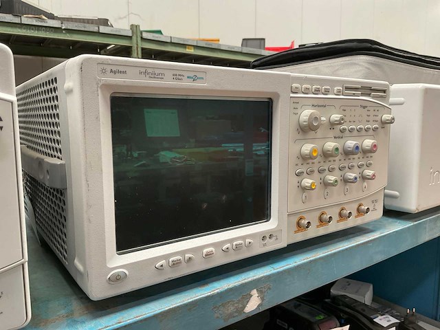 Agilent oscilloscope - afbeelding 1 van  4
