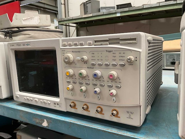Agilent oscilloscope - afbeelding 3 van  4