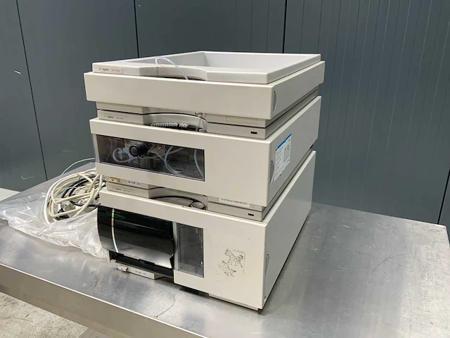 Agilent technologies 1100 series hplc systeem tower - afbeelding 2 van  8