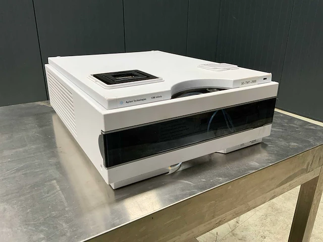 Agilent technologies 1290 infinity uhplc systeem - afbeelding 1 van  5
