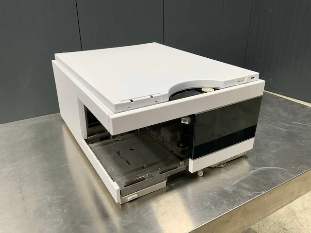 Agilent technologies hawlett packard uhplc systeem - afbeelding 1 van  4