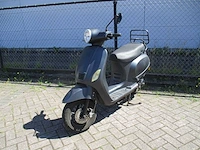 Agm - bromscooter - vx 50 riva - scooter - afbeelding 3 van  10
